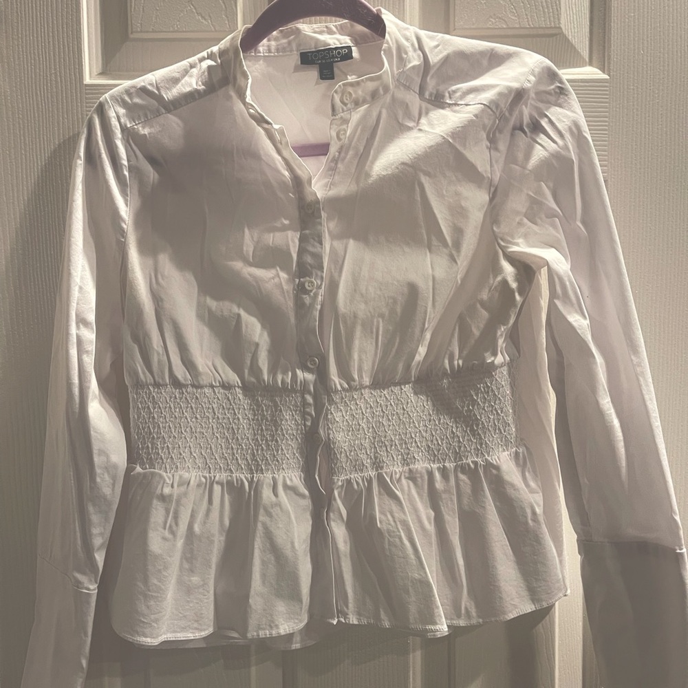Topshop Size 4 Long Sleeve Button up